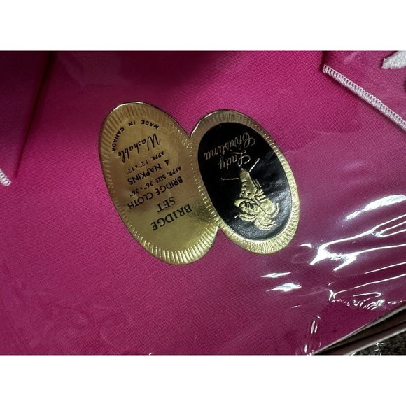 NEW 1960's Lady Christina Bridge Cloth Pink & White 4 Napkins & Tablecloth - Picture 2 of 2